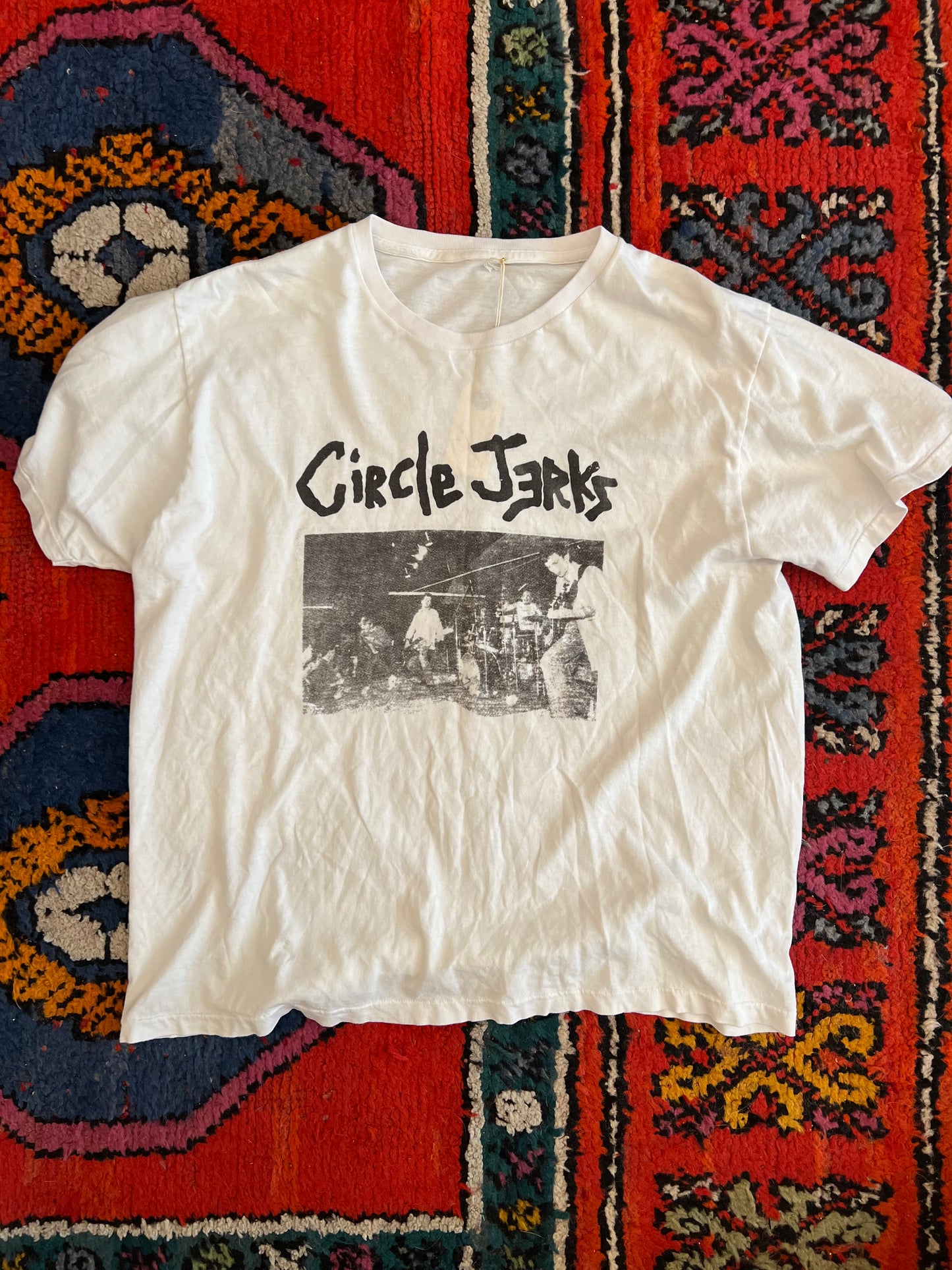 Tee Circle Jerks Size M