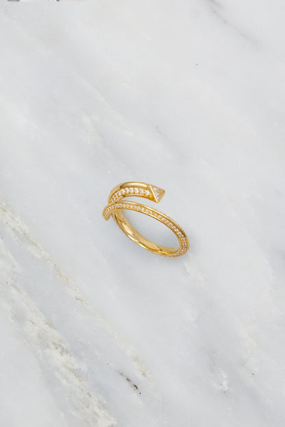 Sorellina 18k yellow gold Ziggy Pavé Diamond Ring