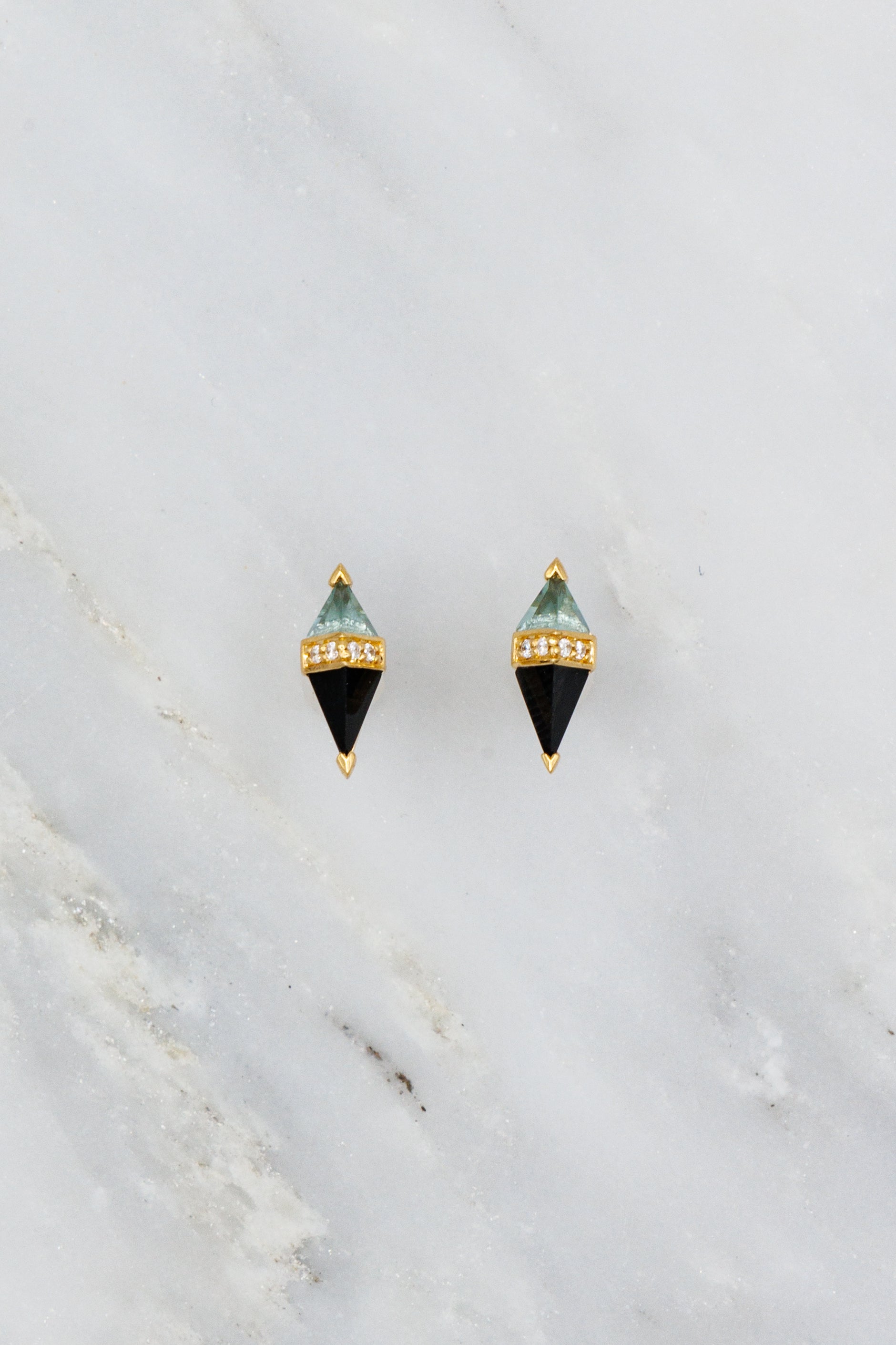 Sorellina 18k yellow gold diamond Pietra Studs with Onyx and Green Quartz