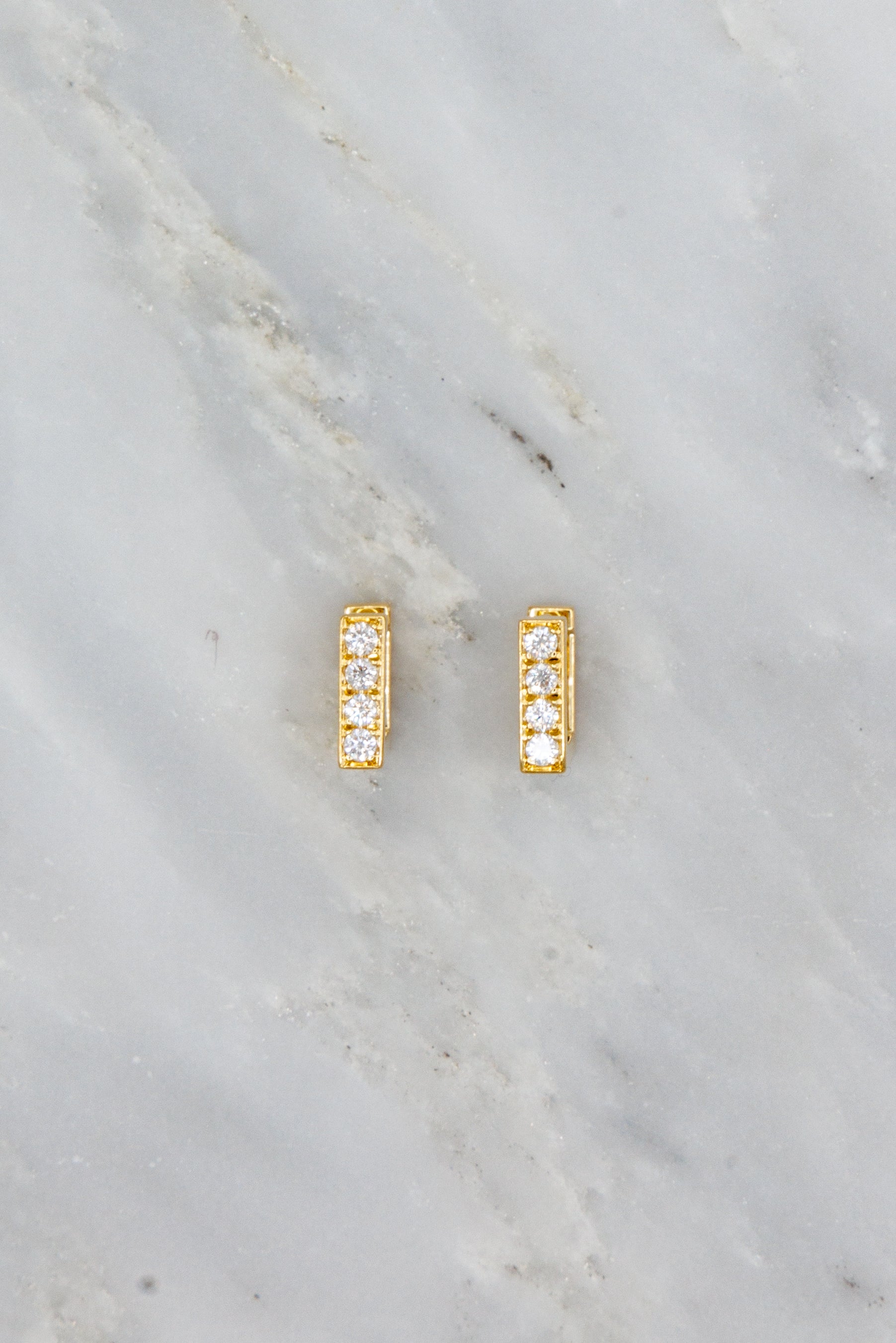 Azlee 18k Yellow Gold Mosaic Diamond Square Hoops