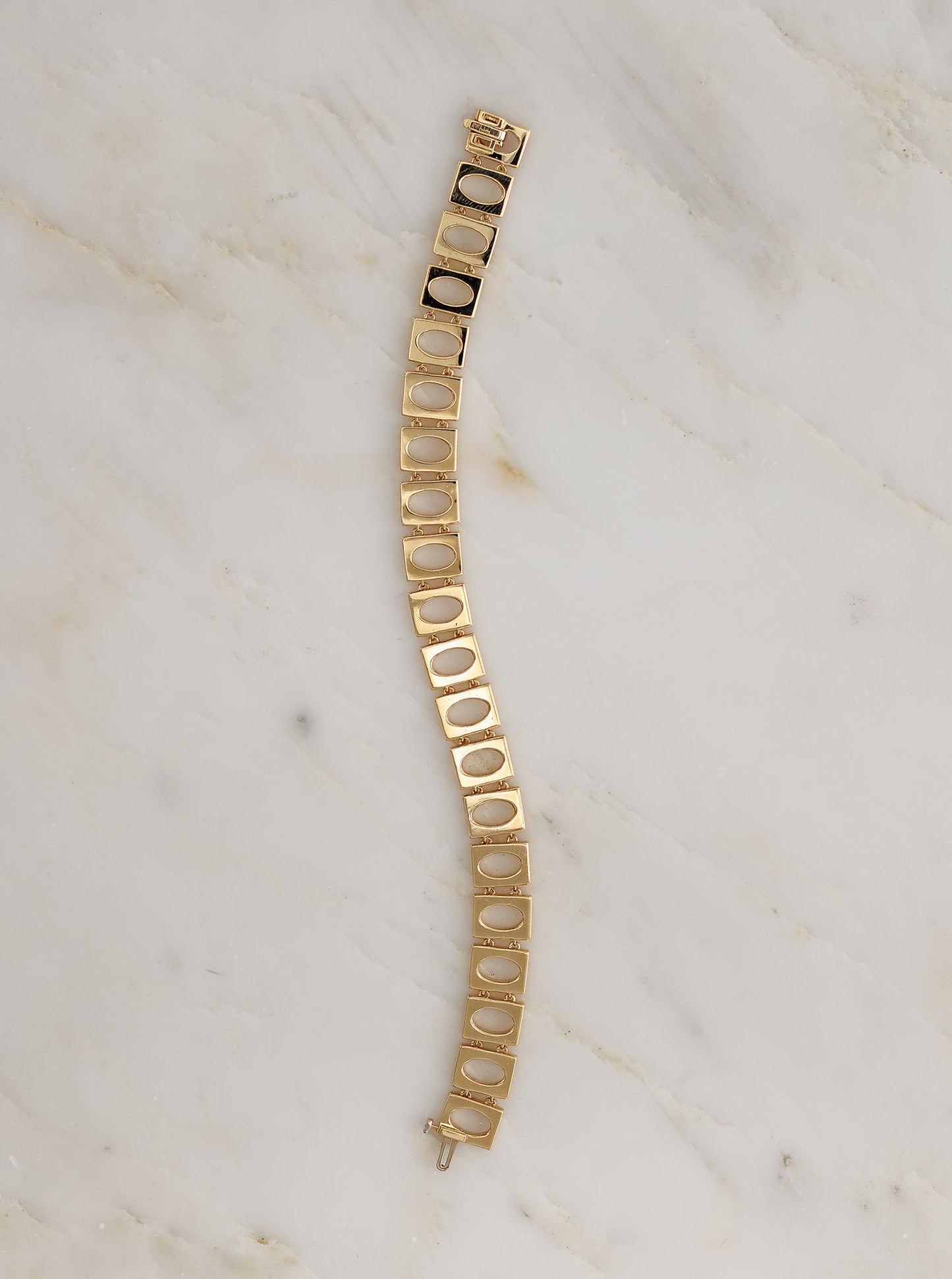 Oval Link Bracelet