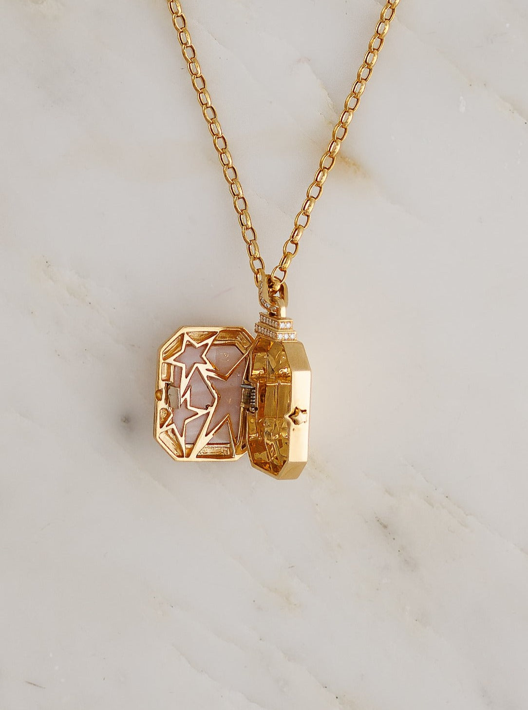 Diamond Heart Amuleti Locket Necklace