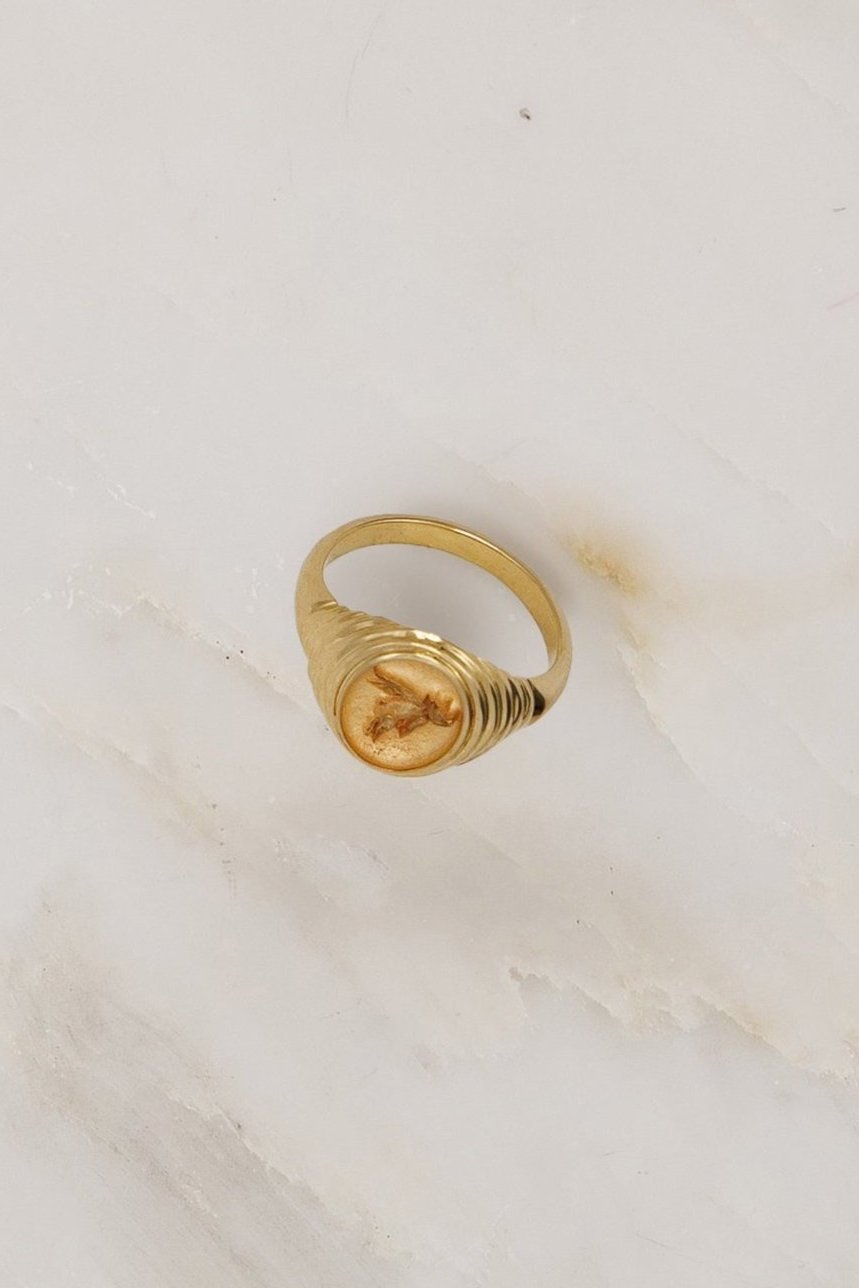 14k yellow gold Retrouvai flying pig signet