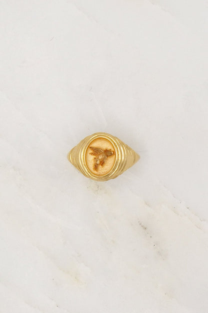 14k yellow gold Retrouvai flying pig signet