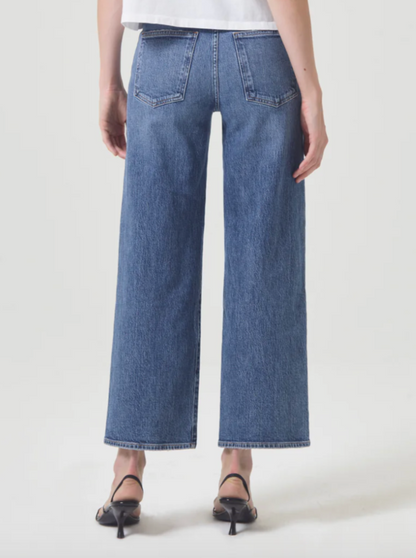 Harper Mid-Rise Cropped Jean