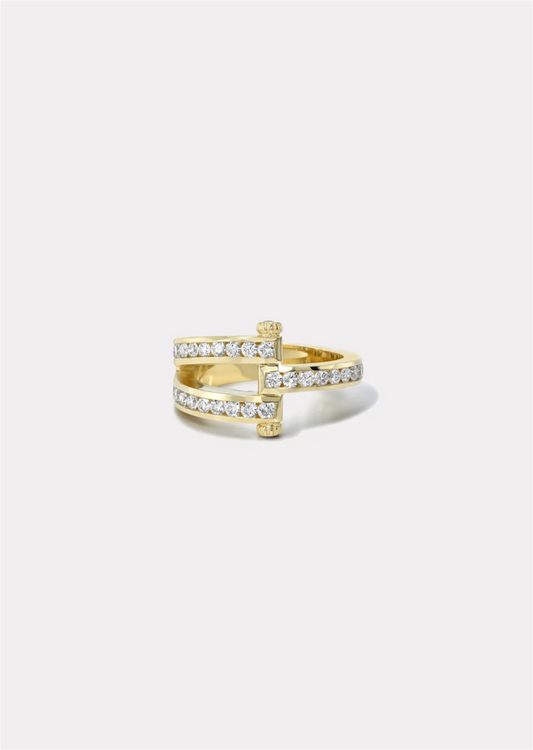 Magna Ring with Round Diamonds